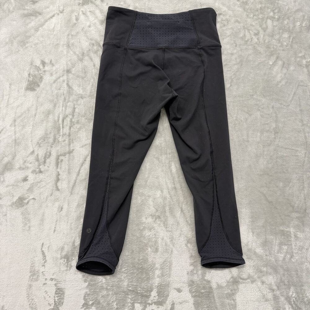 Lululemon Anew Crop Black Laser Cut Perforated Leggings Womens Size 6